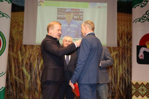 Слет передовиков сельского хозяйства в Дрожжановском районе -2024
