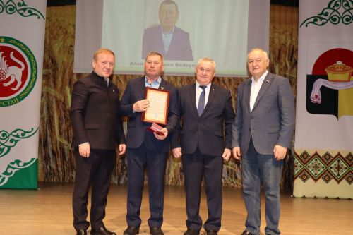 Слет передовиков сельского хозяйства в Дрожжановском районе -2024