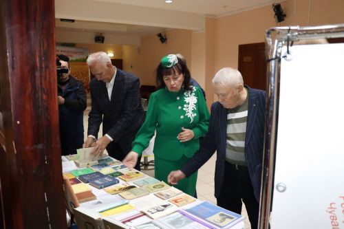 В Дрожжановском районе РТ состоялась презентация книги о Заки Нури