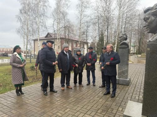 В Дрожжановском районе РТ состоялась презентация книги о Заки Нури