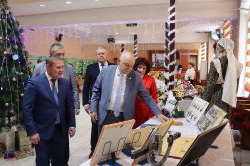 Слет передовиков сельского хозяйства и перерабатывающей промышленности в Дрожжаном -2025