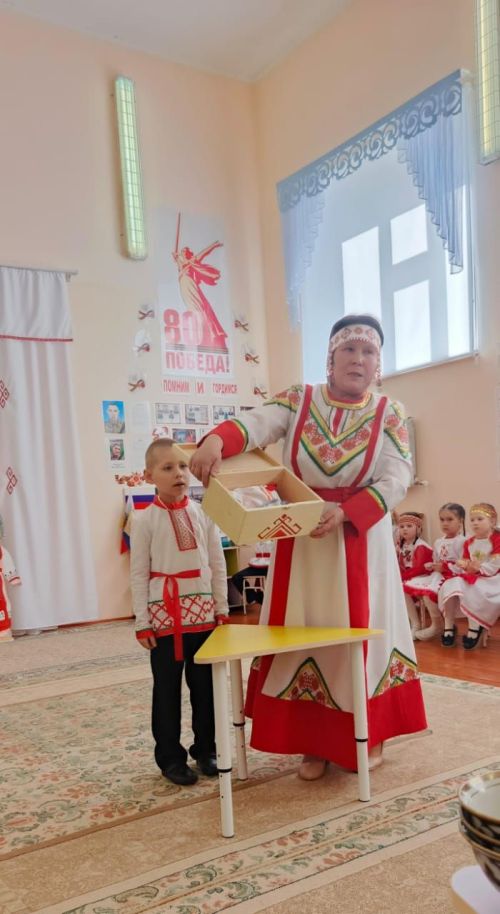 Юные таланты чувашской культуры: в Дрожжановском районе прошел конкурс «Чаваш ачи-2025» и «Чаваш хере-2025