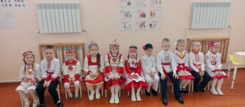 Юные таланты чувашской культуры: в Дрожжановском районе прошел конкурс «Чаваш ачи-2025» и «Чаваш хере-2025