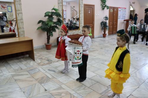 В Дрожжановском районе прошла благотворительная акция «Одаренные дети глубинок!»