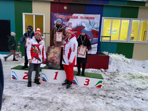 «Чекурская лыжня» в Старых Чукалах: спортивный праздник в честь Международного женского дня