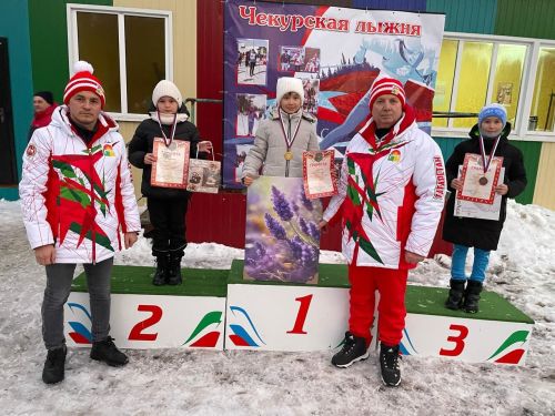 «Чекурская лыжня» в Старых Чукалах: спортивный праздник в честь Международного женского дня