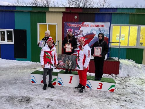 «Чекурская лыжня» в Старых Чукалах: спортивный праздник в честь Международного женского дня