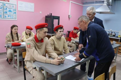 В Дрожжановском районе РТ проходит военно-спортивная игра «Зарница»