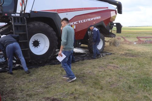 В Дрожжановском районе РТ состоялся парад комбайнов-2025