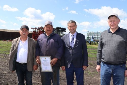 В Дрожжановском районе РТ состоялся парад комбайнов-2025