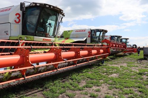 В Дрожжановском районе РТ состоялся парад комбайнов-2025