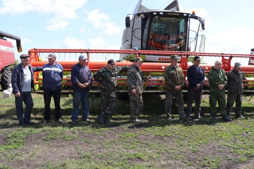 В Дрожжановском районе РТ состоялся парад комбайнов-2025