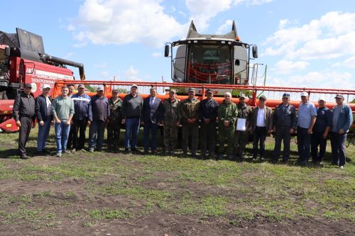 В Дрожжановском районе РТ состоялся парад комбайнов-2025