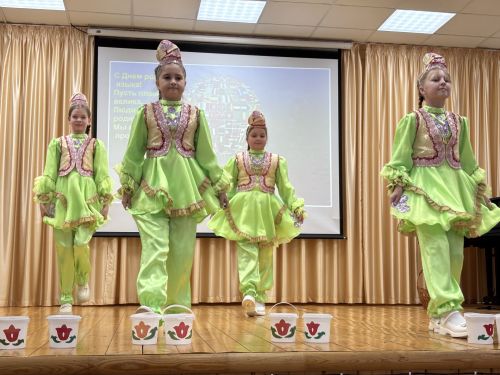 Фестиваль ко дню родных языков в Дрожжаном -2026