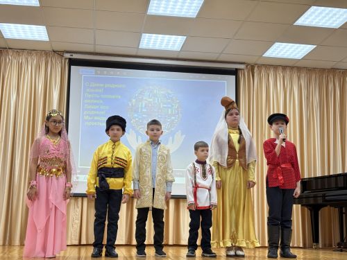 Фестиваль ко дню родных языков в Дрожжаном -2026