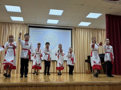 Фестиваль ко дню родных языков в Дрожжаном -2026