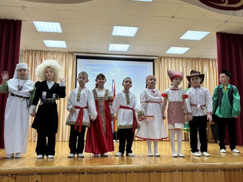 Фестиваль ко дню родных языков в Дрожжаном -2026