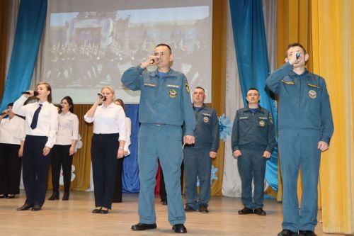 Торжественный концерт ко Дню Защитника Отечества в Дрожжаном-2026