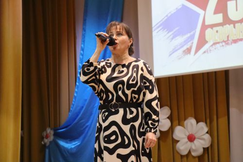 Торжественный концерт ко Дню Защитника Отечества в Дрожжаном-2026