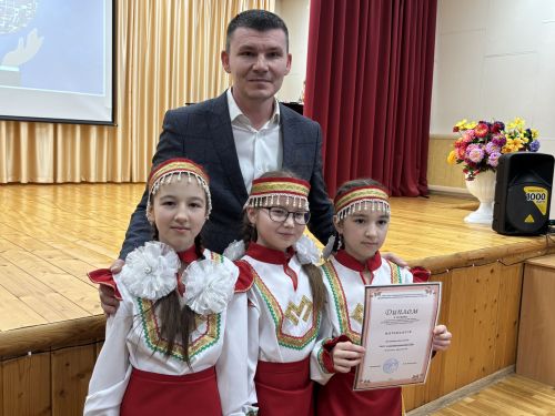 Фестиваль ко дню родных языков в Дрожжаном -2026