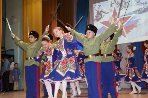 Торжественный концерт ко Дню Защитника Отечества в Дрожжаном-2026