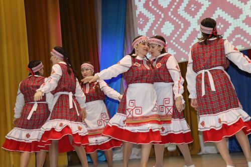 Торжественный концерт ко Дню Защитника Отечества в Дрожжаном-2026