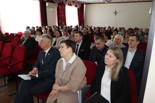 Итоговое совещание работников медицинской службы в Дрожжаном-2026