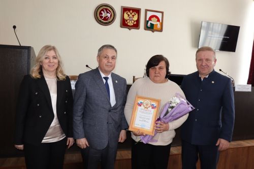Итоговое совещание работников медицинской службы в Дрожжаном-2026