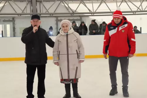 Хоккей памяти Ильмира Хайбуллова в Дрожжановском районе