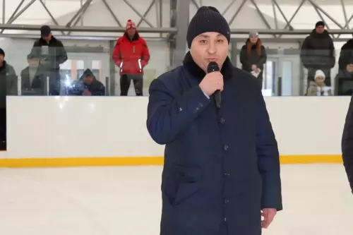 Хоккей памяти Ильмира Хайбуллова в Дрожжановском районе