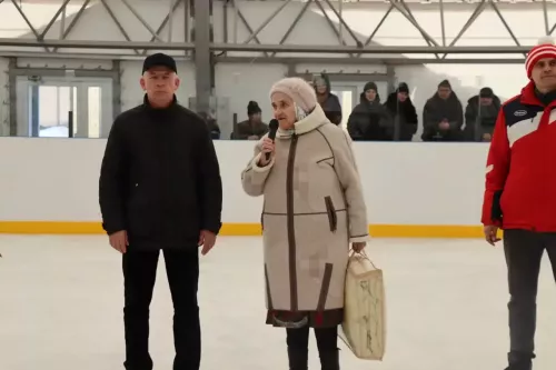 Хоккей памяти Ильмира Хайбуллова в Дрожжановском районе