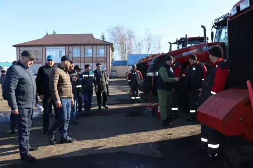Проверка готовности техники к проведению весенне-полевых работ -2026 в Дрожжановском районе