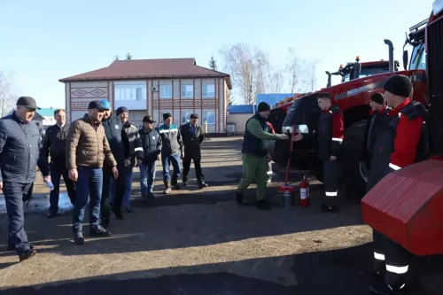 Проверка готовности техники к проведению весенне-полевых работ -2026 в Дрожжановском районе