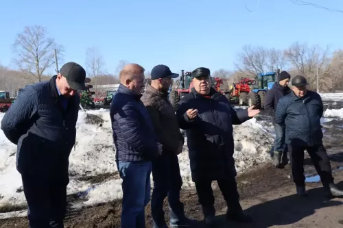 Проверка готовности техники к проведению весенне-полевых работ -2026 в Дрожжановском районе