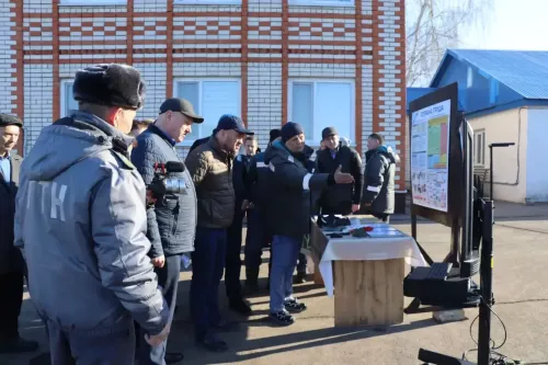 Проверка готовности техники к проведению весенне-полевых работ -2026 в Дрожжановском районе