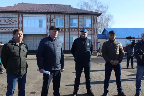 Проверка готовности техники к проведению весенне-полевых работ -2026 в Дрожжановском районе