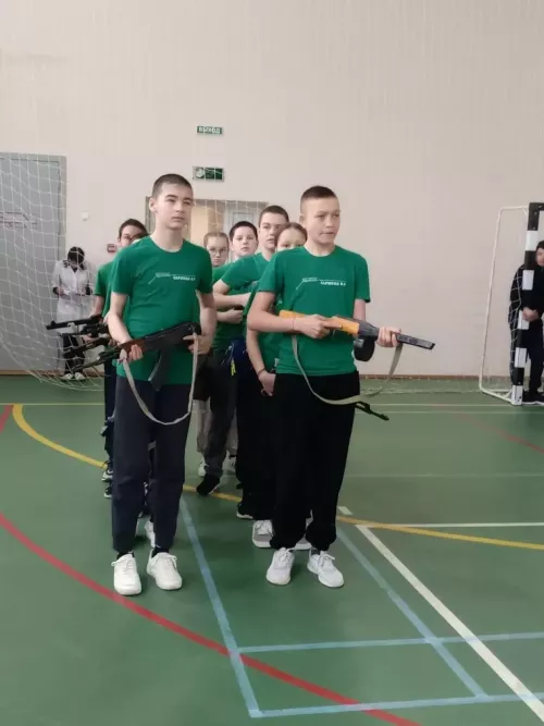 Военно-спортивная игра «Зарница- 2.0-2026» в Дрожжаном