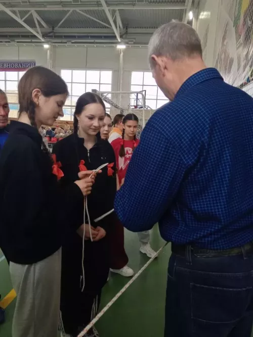 Военно-спортивная игра «Зарница- 2.0-2026» в Дрожжаном