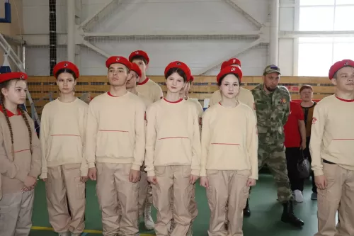 Военно-спортивная игра «Зарница- 2.0-2026» в Дрожжаном
