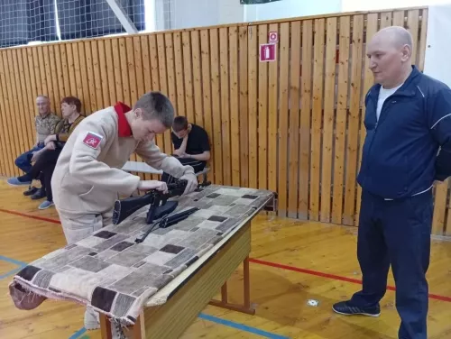 Военно-спортивная игра «Зарница- 2.0-2026» в Дрожжаном