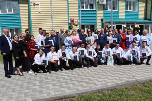 Вручение дипломов в техникуме Дрожжановского района -2026