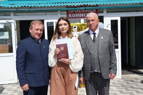 Вручение дипломов в техникуме Дрожжановского района -2026