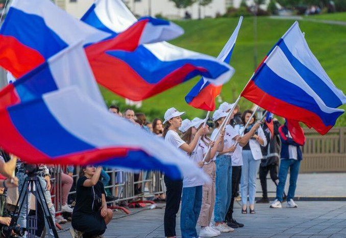 С Днем России: поздравление главы Дрожжановского района РТ Марата Гафарова