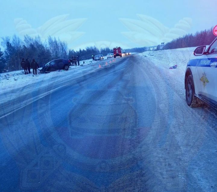 В Дрожжановском районе в результате ДТП погибла 19-летняя девушка