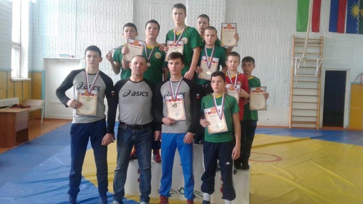 Малоцильнинские борцы -чемпионы