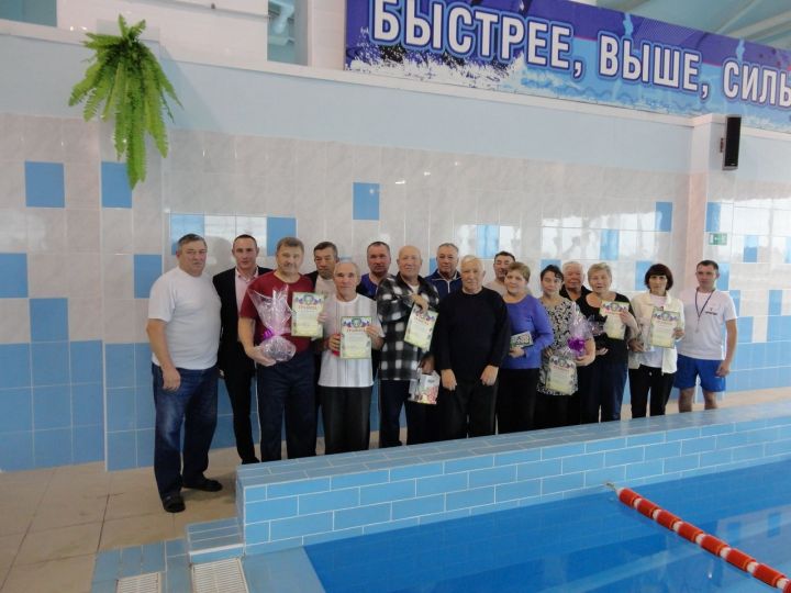 В Дрожжаном определились лучшие пловцы среди ветеранов