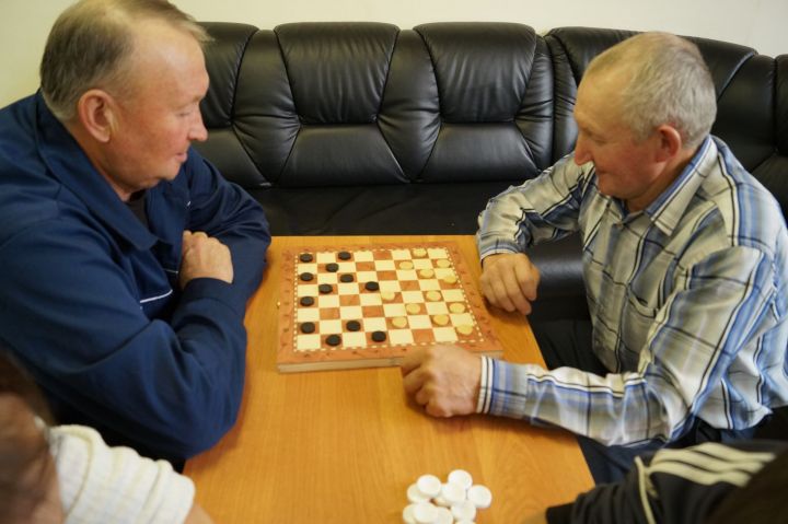 В приюте «Тёплый дом» Дрожжановского района  прошел шахматно-шашечный турнир