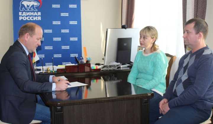 Марат Гафаров  провёл личный приём граждан в рамках недели приёмов партии «Единая Россия»