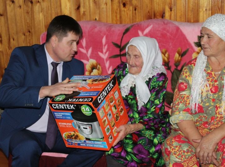 Жительнице деревни Мочалей Дрожжановского района исполнилось 95 лет