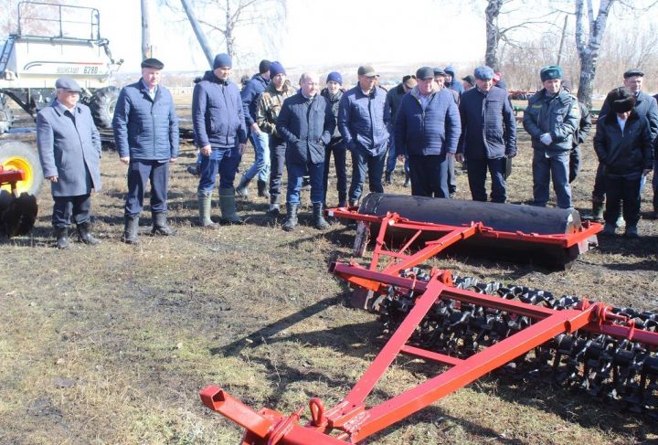 В Дрожжаном состоялся  районный семинар по подготовке машинно - тракторного парка к весенним работам